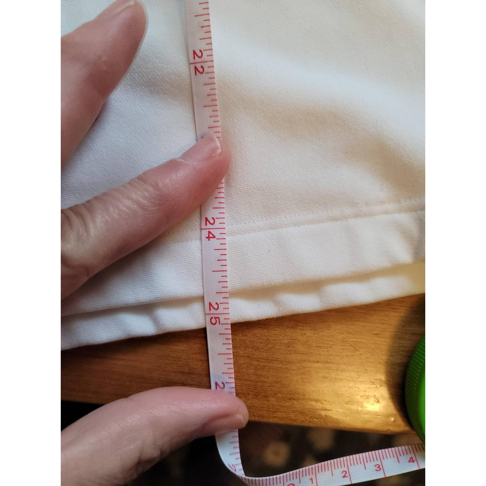 Under Armour youth Large White Long Sleeve Cold Gear - Picture 5 of 8